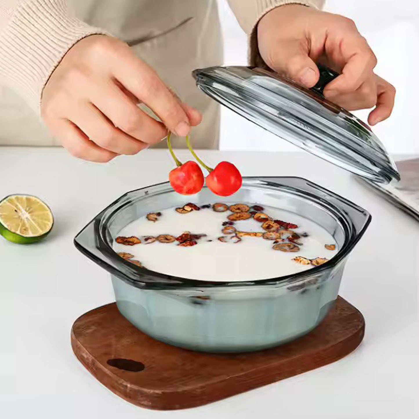 Oven Safe Glass Casserole Dish with Lid – Microwave & Fridge Safe | Round Baking Dish | Corning ware-Style Cookware | Mini Casserole with Handles for Cooking & Serving | 20 cm induction bowl